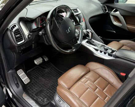 Чорний Сітроен ДС5, об'ємом двигуна 2 л та пробігом 209 тис. км за 11950 $, фото 26 на Automoto.ua