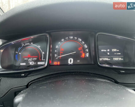 Чорний Сітроен ДС5, об'ємом двигуна 2 л та пробігом 271 тис. км за 9800 $, фото 6 на Automoto.ua