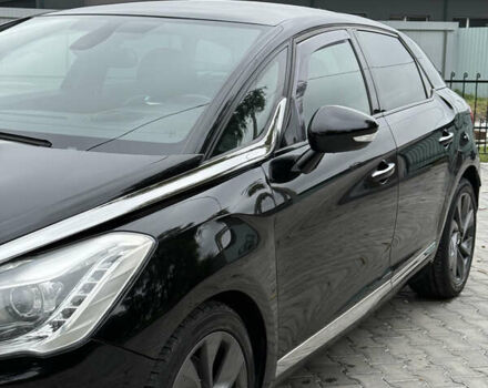 Чорний Сітроен ДС5, об'ємом двигуна 2 л та пробігом 209 тис. км за 11950 $, фото 5 на Automoto.ua