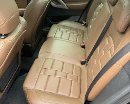 Чорний Сітроен ДС5, об'ємом двигуна 2 л та пробігом 209 тис. км за 11950 $, фото 46 на Automoto.ua