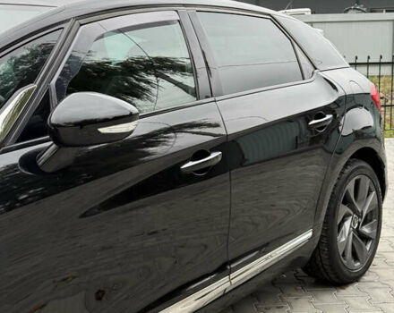 Чорний Сітроен ДС5, об'ємом двигуна 2 л та пробігом 209 тис. км за 11950 $, фото 6 на Automoto.ua