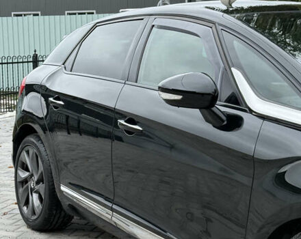 Чорний Сітроен ДС5, об'ємом двигуна 2 л та пробігом 209 тис. км за 11950 $, фото 18 на Automoto.ua