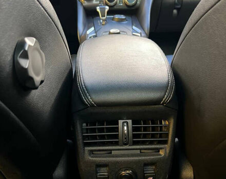 Чорний Сітроен ДС5, об'ємом двигуна 2 л та пробігом 167 тис. км за 10500 $, фото 9 на Automoto.ua