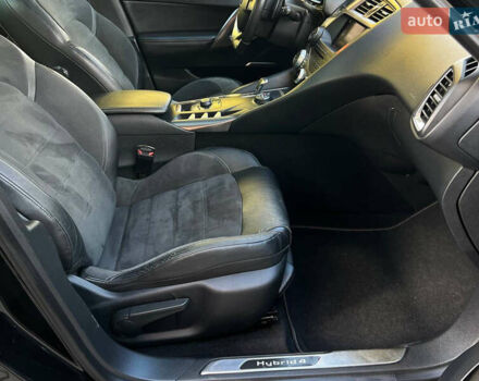 Чорний Сітроен ДС5, об'ємом двигуна 2 л та пробігом 167 тис. км за 10500 $, фото 18 на Automoto.ua