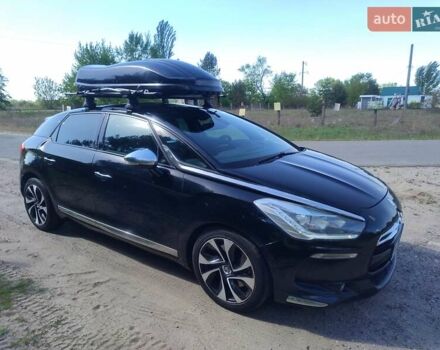 Чорний Сітроен ДС5, об'ємом двигуна 2 л та пробігом 326 тис. км за 9799 $, фото 1 на Automoto.ua