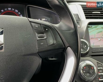 Черный Ситроен ДС5, объемом двигателя 2 л и пробегом 230 тыс. км за 11799 $, фото 46 на Automoto.ua