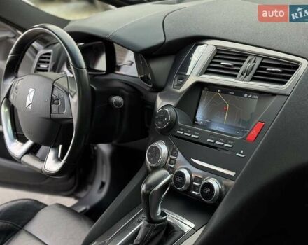 Сітроен ДС5 2016 у Рівному на Automoto.ua Чорний Сітроен ДС5, об'ємом двигуна 2 л та пробігом 182 тис. км за 17900 $, фото 54 на Automoto.ua
