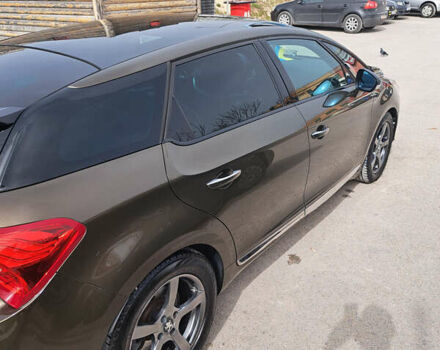 Коричневый Ситроен ДС5, объемом двигателя 2 л и пробегом 198 тыс. км за 11650 $, фото 2 на Automoto.ua