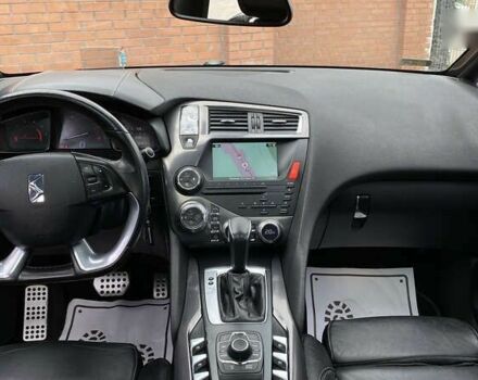 Сітроен ДС5, об'ємом двигуна 2 л та пробігом 173 тис. км за 9999 $, фото 27 на Automoto.ua