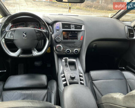 Серый Ситроен ДС5, объемом двигателя 1.6 л и пробегом 239 тыс. км за 9950 $, фото 13 на Automoto.ua