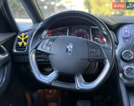 Серый Ситроен ДС5, объемом двигателя 1.6 л и пробегом 212 тыс. км за 10900 $, фото 27 на Automoto.ua