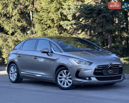 Серый Ситроен ДС5, объемом двигателя 1.6 л и пробегом 212 тыс. км за 10900 $, фото 1 на Automoto.ua