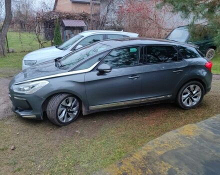 Сірий Сітроен ДС5, об'ємом двигуна 2 л та пробігом 223 тис. км за 5300 $, фото 1 на Automoto.ua