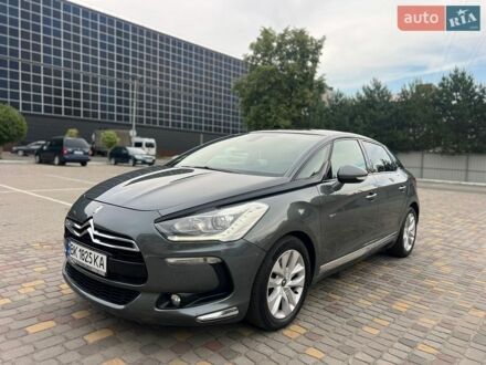 Сірий Сітроен ДС5, об'ємом двигуна 1.6 л та пробігом 249 тис. км за 9999 $, фото 1 на Automoto.ua