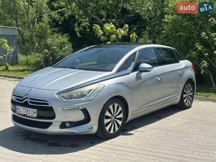 Сірий Сітроен ДС5, об'ємом двигуна 2 л та пробігом 205 тис. км за 10700 $, фото 1 на Automoto.ua