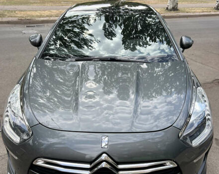 Серый Ситроен ДС5, объемом двигателя 2 л и пробегом 108 тыс. км за 12000 $, фото 1 на Automoto.ua