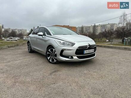 Ситроен ДС5 2013 в Черкассах на Automoto.ua Серый Ситроен ДС5, объемом двигателя 2 л и пробегом 166 тыс. км за 11700 $, фото 1 на Automoto.ua