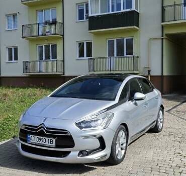 Серый Ситроен ДС5, объемом двигателя 2 л и пробегом 180 тыс. км за 11600 $, фото 1 на Automoto.ua