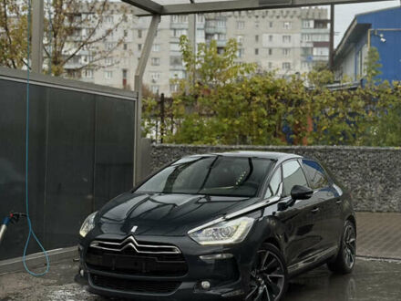Ситроен ДС5 2014 в Житомире на Automoto.ua Серый Ситроен ДС5, объемом двигателя 1.6 л и пробегом 196 тыс. км за 11800 $, фото 1 на Automoto.ua