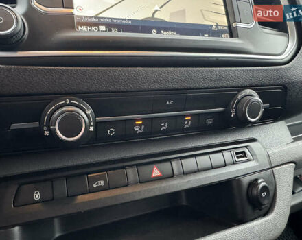 Чорний Сітроен Діспатч, об'ємом двигуна 0 л та пробігом 12 тис. км за 28899 $, фото 14 на Automoto.ua