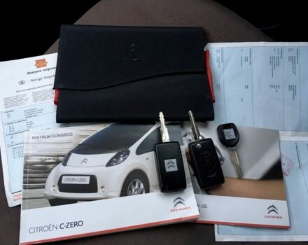 Белый Ситроен Другая, объемом двигателя 0 л и пробегом 100 тыс. км за 3900 $, фото 17 на Automoto.ua