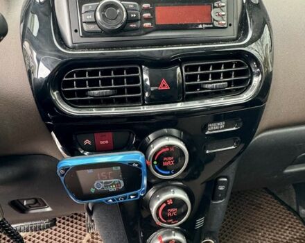 Белый Ситроен Другая, объемом двигателя 0 л и пробегом 100 тыс. км за 4350 $, фото 9 на Automoto.ua