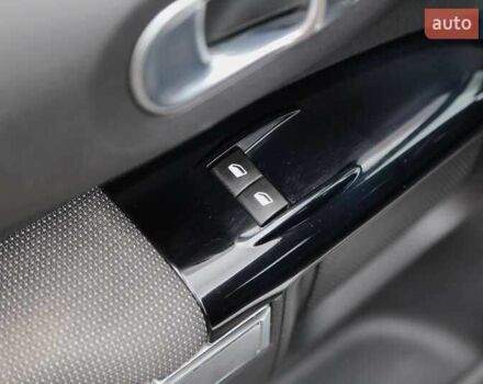 Белый Ситроен Другая, объемом двигателя 1.2 л и пробегом 112 тыс. км за 9900 $, фото 6 на Automoto.ua