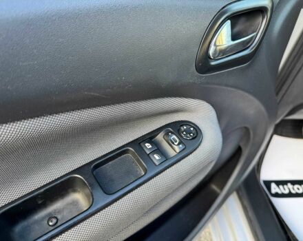 Серый Ситроен Другая, объемом двигателя 1.6 л и пробегом 171 тыс. км за 5990 $, фото 17 на Automoto.ua