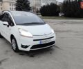 Белый Ситроен Гранд С4 Пикассо, объемом двигателя 1.56 л и пробегом 340 тыс. км за 5499 $, фото 2 на Automoto.ua
