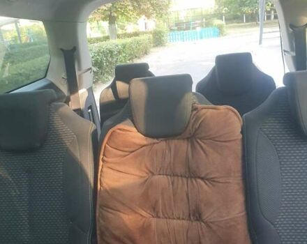 Ситроен Гранд С4 Пикассо 2011 в Ковель на Automoto.ua Белый Ситроен Гранд С4 Пикассо, объемом двигателя 1.6 л и пробегом 275 тыс. км за 6750 $, фото 5 на Automoto.ua