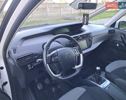 Белый Ситроен Гранд С4 Пикассо, объемом двигателя 1.6 л и пробегом 189 тыс. км за 8250 $, фото 12 на Automoto.ua