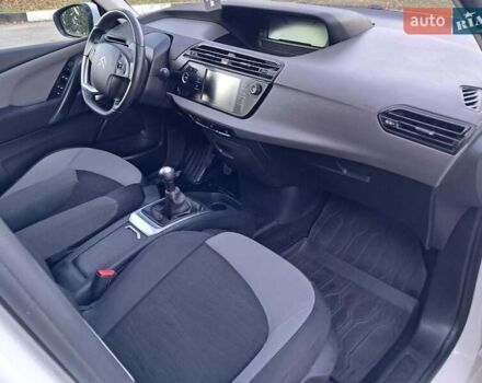 Белый Ситроен Гранд С4 Пикассо, объемом двигателя 1.6 л и пробегом 189 тыс. км за 8250 $, фото 18 на Automoto.ua