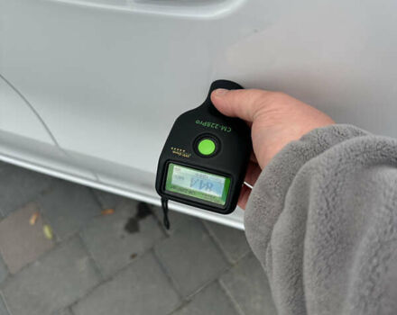 Белый Ситроен Гранд С4 Пикассо, объемом двигателя 2 л и пробегом 206 тыс. км за 12450 $, фото 46 на Automoto.ua