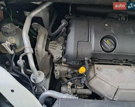 Белый Ситроен Гранд С4 Пикассо, объемом двигателя 1.6 л и пробегом 189 тыс. км за 8250 $, фото 38 на Automoto.ua