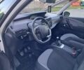 Белый Ситроен Гранд С4 Пикассо, объемом двигателя 1.6 л и пробегом 189 тыс. км за 8250 $, фото 23 на Automoto.ua