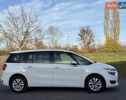 Ситроен Гранд С4 Пикассо 2015 в Дубно на Automoto.ua Белый Ситроен Гранд С4 Пикассо, объемом двигателя 1.6 л и пробегом 199 тыс. км за 11800 $, фото 9 на Automoto.ua