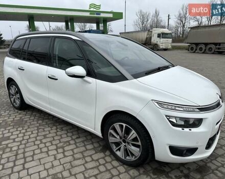 Белый Ситроен Гранд С4 Пикассо, объемом двигателя 2 л и пробегом 228 тыс. км за 11750 $, фото 1 на Automoto.ua