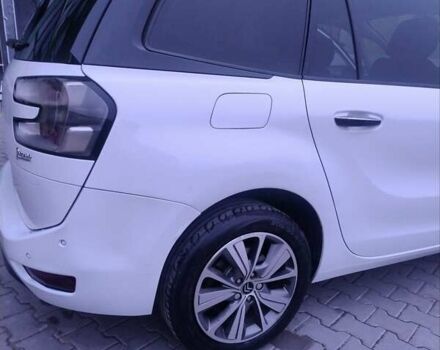 Белый Ситроен Гранд С4 Пикассо, объемом двигателя 2 л и пробегом 230 тыс. км за 12800 $, фото 18 на Automoto.ua