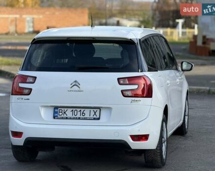 Ситроен Гранд С4 Пикассо 2015 в Дубно на Automoto.ua Белый Ситроен Гранд С4 Пикассо, объемом двигателя 1.6 л и пробегом 199 тыс. км за 11800 $, фото 16 на Automoto.ua