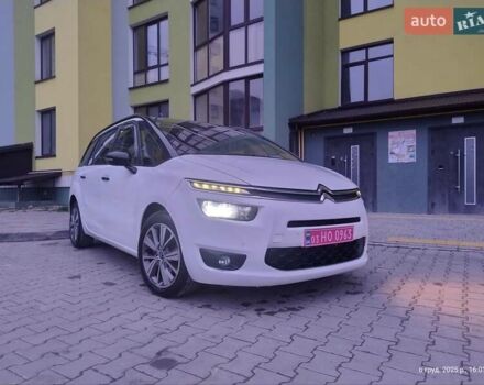 Белый Ситроен Гранд С4 Пикассо, объемом двигателя 2 л и пробегом 230 тыс. км за 12800 $, фото 11 на Automoto.ua
