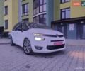 Белый Ситроен Гранд С4 Пикассо, объемом двигателя 2 л и пробегом 230 тыс. км за 12800 $, фото 11 на Automoto.ua
