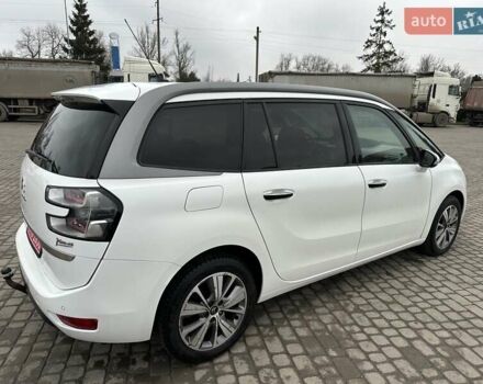 Белый Ситроен Гранд С4 Пикассо, объемом двигателя 2 л и пробегом 228 тыс. км за 11750 $, фото 3 на Automoto.ua