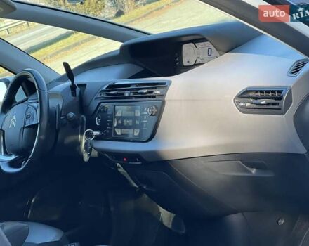 Белый Ситроен Гранд С4 Пикассо, объемом двигателя 1.6 л и пробегом 199 тыс. км за 11700 $, фото 21 на Automoto.ua