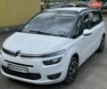 Белый Ситроен Гранд С4 Пикассо, объемом двигателя 1.6 л и пробегом 250 тыс. км за 9200 $, фото 1 на Automoto.ua