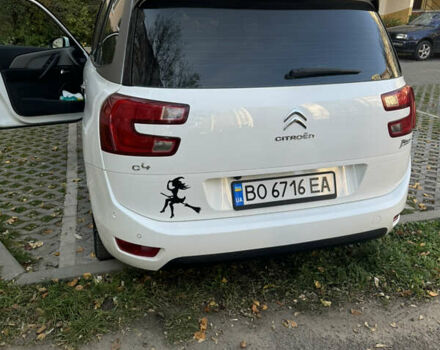 Білий Сітроен Гранд С4 Пікассо, об'ємом двигуна 1.6 л та пробігом 248 тис. км за 10700 $, фото 5 на Automoto.ua