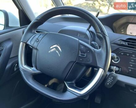 Ситроен Гранд С4 Пикассо 2015 в Дубно на Automoto.ua Белый Ситроен Гранд С4 Пикассо, объемом двигателя 1.6 л и пробегом 199 тыс. км за 11800 $, фото 35 на Automoto.ua