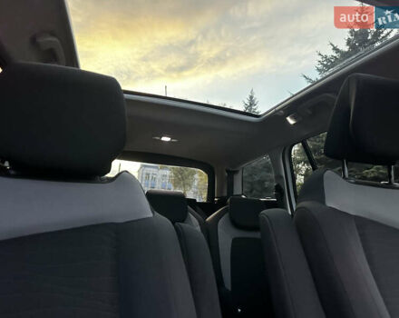 Белый Ситроен Гранд С4 Пикассо, объемом двигателя 2 л и пробегом 203 тыс. км за 13750 $, фото 61 на Automoto.ua