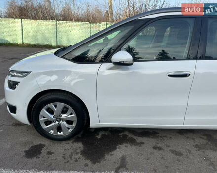 Белый Ситроен Гранд С4 Пикассо, объемом двигателя 1.6 л и пробегом 214 тыс. км за 12300 $, фото 5 на Automoto.ua