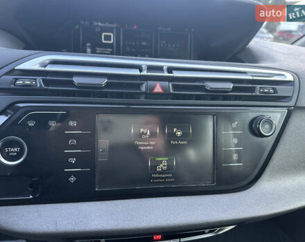 Белый Ситроен Гранд С4 Пикассо, объемом двигателя 1.6 л и пробегом 214 тыс. км за 12300 $, фото 40 на Automoto.ua