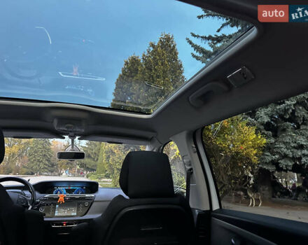 Белый Ситроен Гранд С4 Пикассо, объемом двигателя 2 л и пробегом 203 тыс. км за 13750 $, фото 63 на Automoto.ua